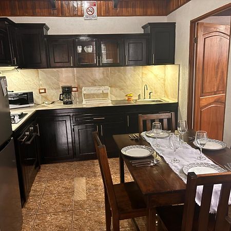 Apartamentos Maily La Fortuna Екстер'єр фото